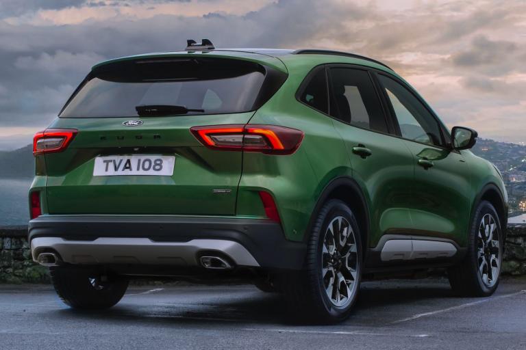 Nuova Ford Kuga: foto, dati tecnici e gamma del SUV ibrido