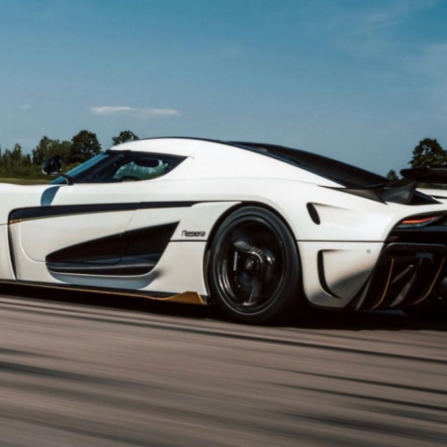 Koenigsegg Regera - News, Foto, Video, Listino